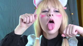 Vanilka Nekopara jazdy veľký penis a strieka Vanilka Nekopara jazdy veľký penis a strieka