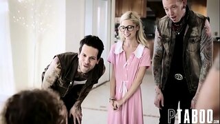 ���र्म, कुंवारी, बेब सुनहरे बालों वाली गड़बड़ हो रही है पहली बार